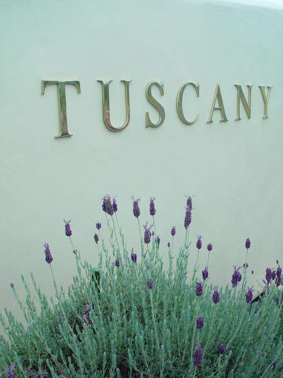 Bella Tuscany Motor Lodge ネーピア エクステリア 写真